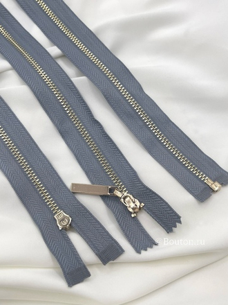 Молния серая золото