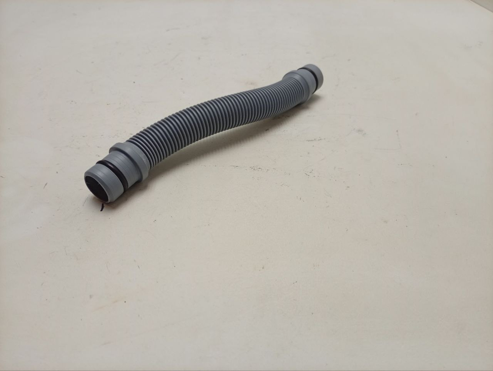 ESL98330 ктп2 Патрубок для посудомоечных машин Electrolux AEG Zanussi 140000602023 б/у