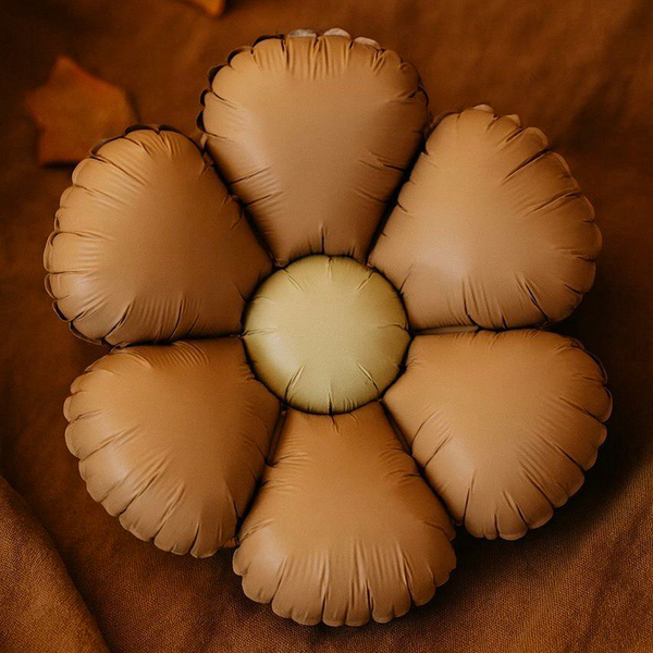 Воздушный шар “Бежевый цветок” 61 см