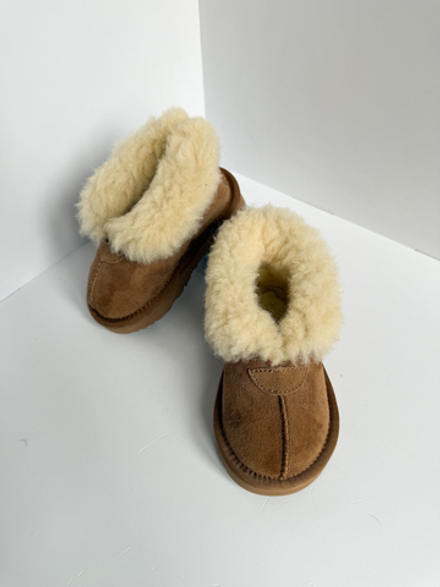 Новые замшевые угги Ozuggwear, 23