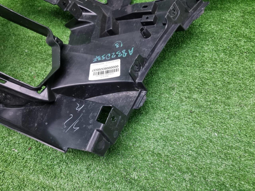 Кронштейн бампера правый BMW 2er F44 (2019-2024)