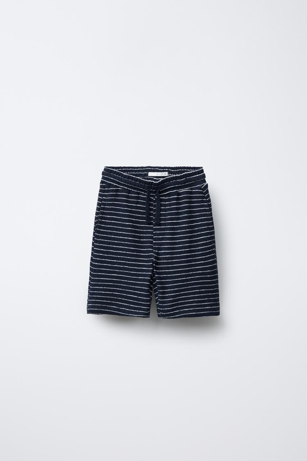 ZARA КОМПЛЕКТ ИЗ ФУТБОЛКИ И ШОРТОВ-БЕРМУДОВ, МОРСКОЙ СИНИЙ