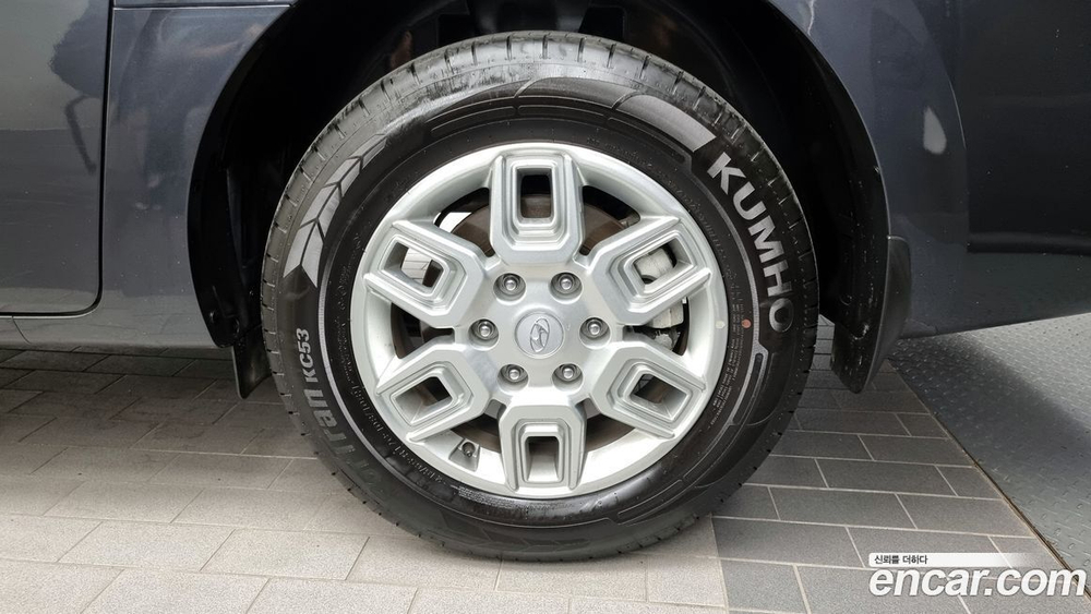 Hyundai Staria Cargo 3-х местный (07.2023)