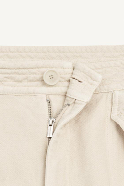 ZARA БРЮКИ СО СРЕДНЕЙ ТАЛИЕЙ ИЗ ТРИКОТАЖА, ЖЕЛТОВАТО-БЕЛЫЙ