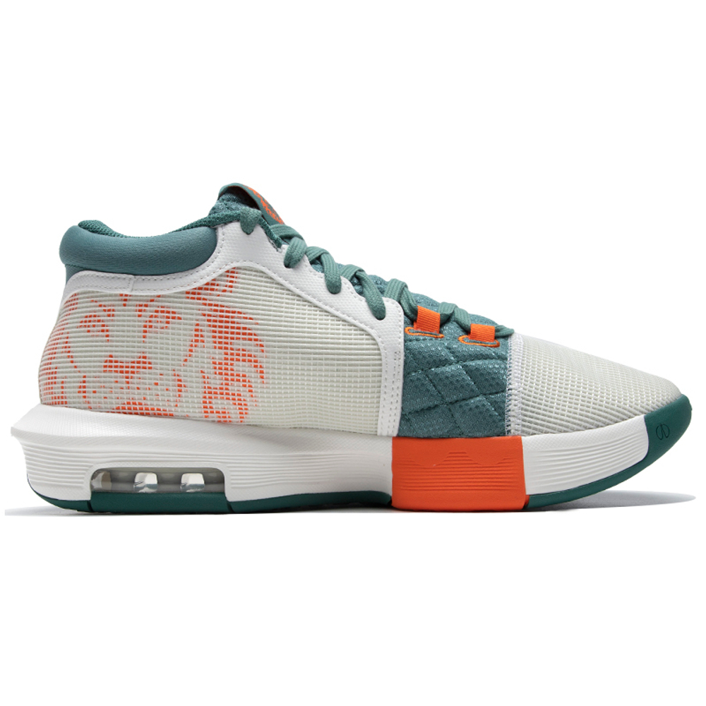 Кроссовки Nike