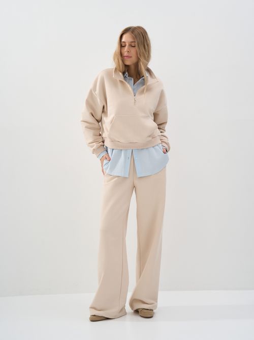 Брюки с велюровым эффектом 