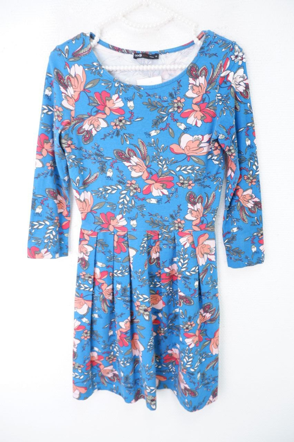 Платье Oodji с цветами 42 размер