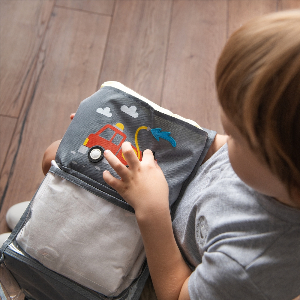 Кармашки для детского сада, на липучке. Пожарная с фетровыми колесами