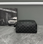 Несессер Louis Vuitton