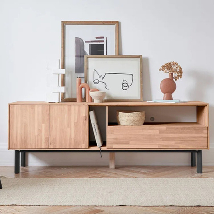 Дизайнерская тумба под телевизор 158 см Виби из массива дуба на металлических ножках, в стиле лофт