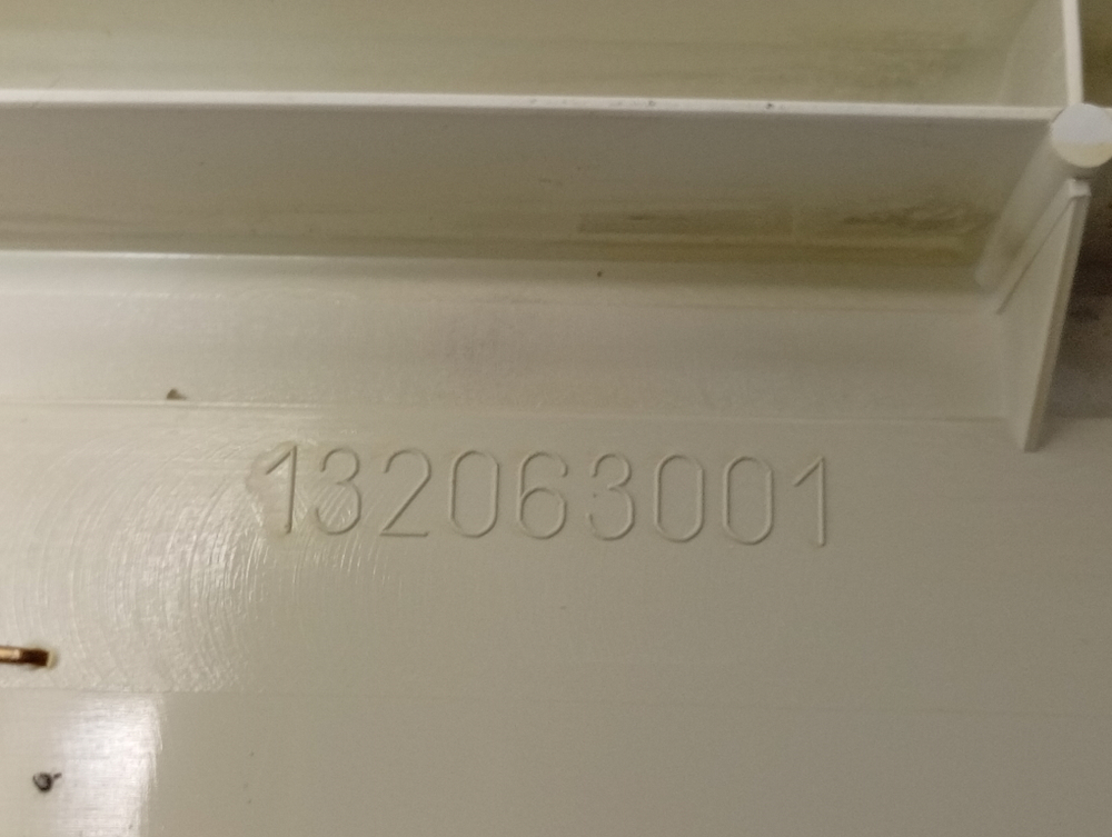 FE925N кт21 Верхняя крышка для стиральной машины Electrolux Zanussi б/у