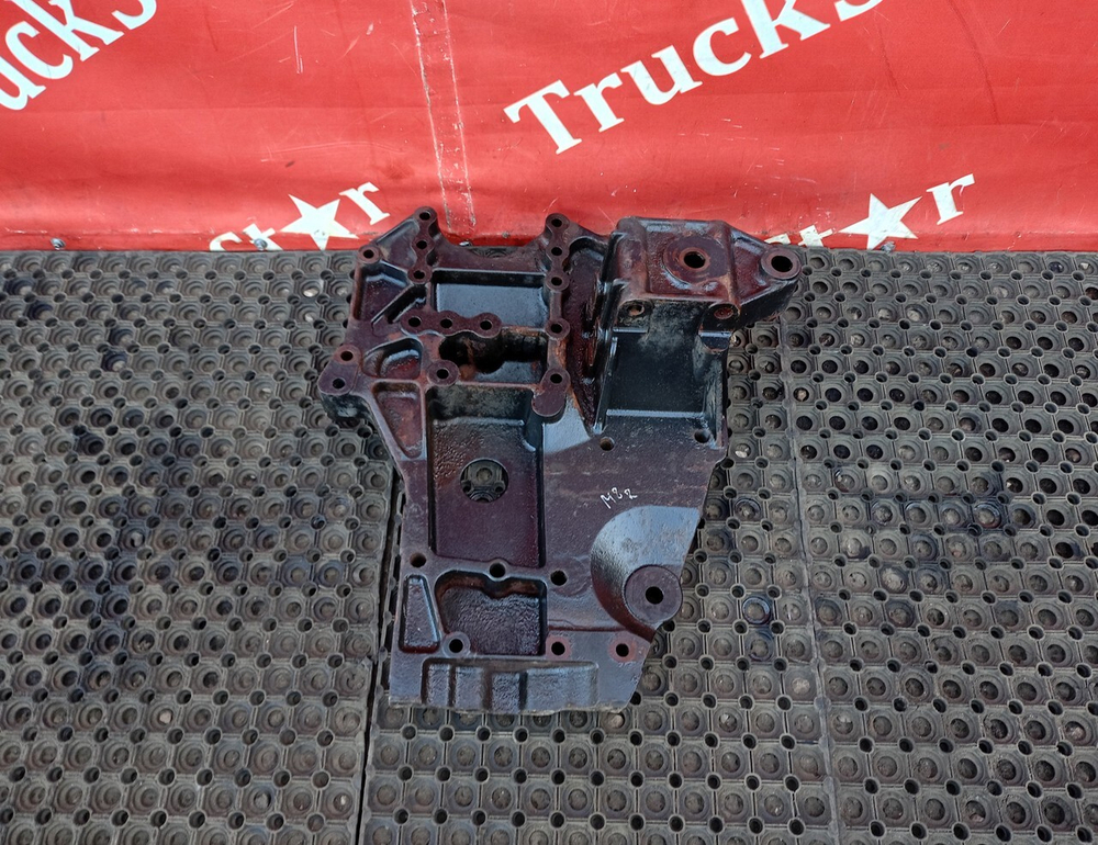 Кронштейн рессоры передней правый