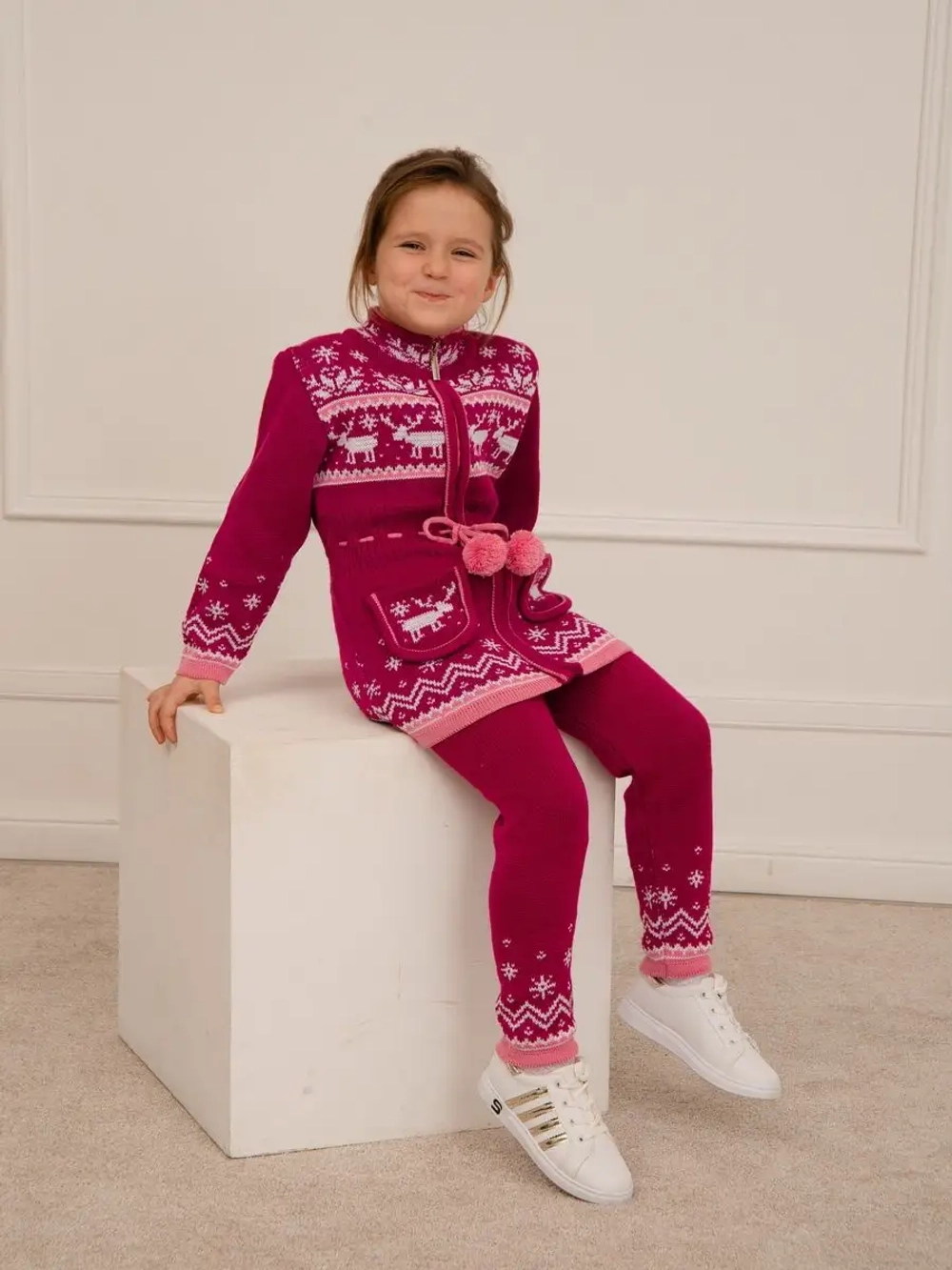 Кардиган вязаный на молнии для девочки