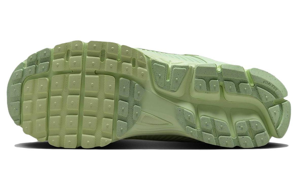Кроссовки Nike Air Zoom Vomero 5