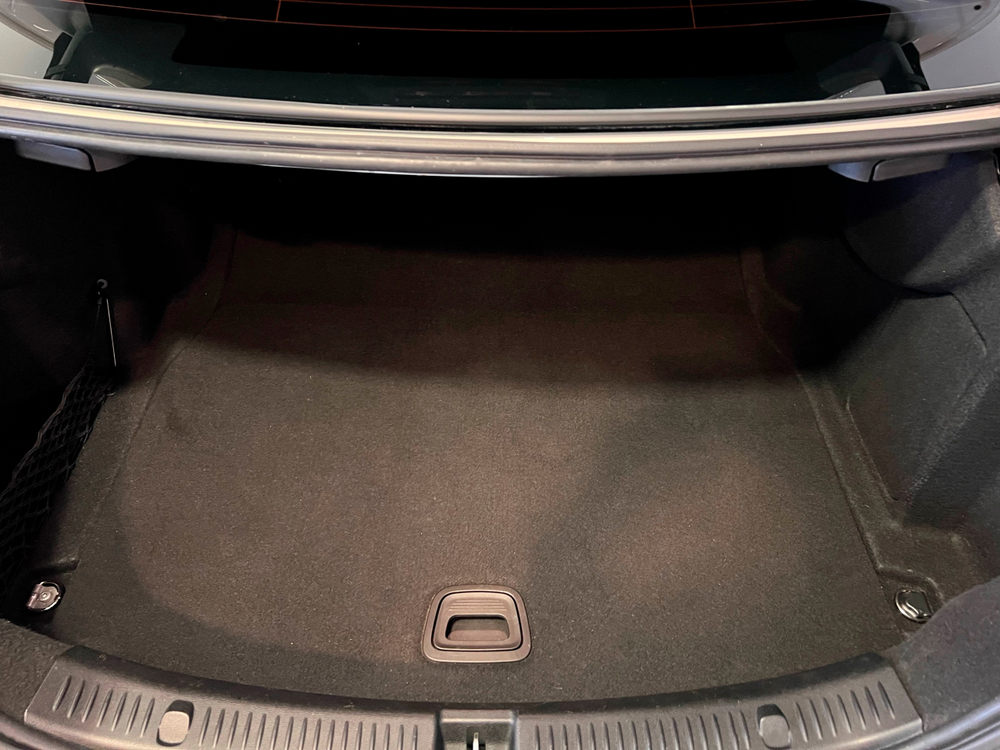 Mercedes-Benz E-Class, 2016 год