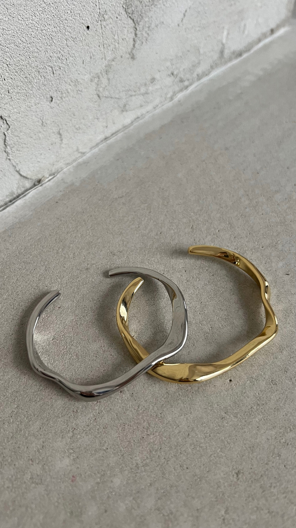 Браслет каркасный волна