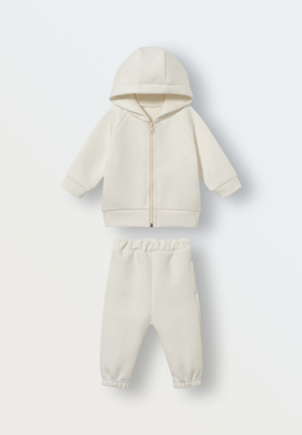 1631-02 Костюм из футера (экрю)