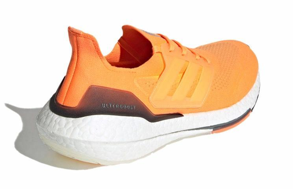 Кроссовки Adidas Ultraboost 21