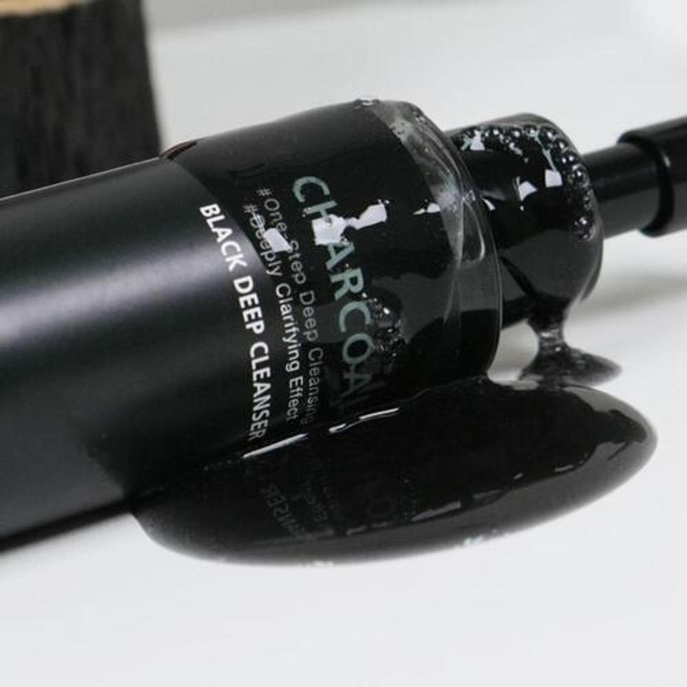 TheYEON Масло очищающее с древесным углём - Charcoal black deep cleanser, 150мл