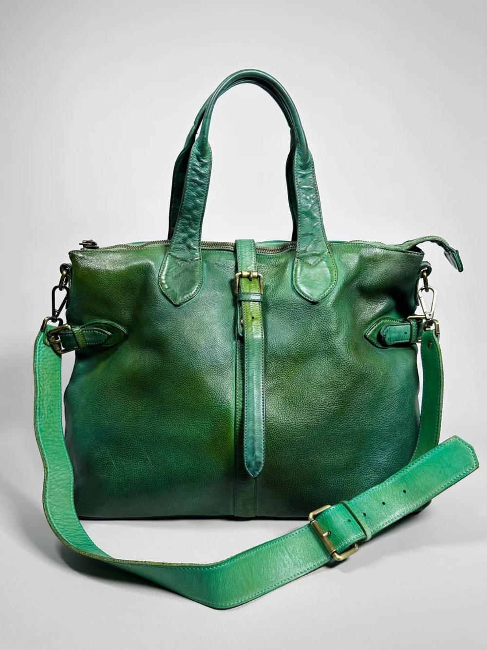 Женская премиальная изумрудно-зеленая сумка из натуральной кожи "Венеция"