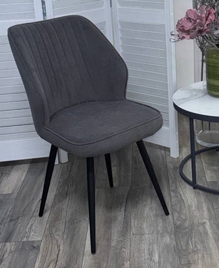 Стул М-City DISAUR Россо поворотный на поворотный на 360 градусов, B28 темно-серый, Велюр, Черный каркас