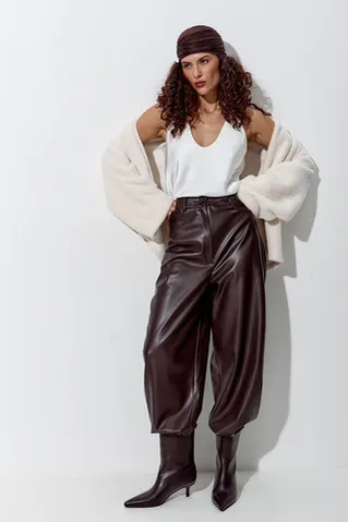 Брюки Baggy из экокожи шоколадного цвета