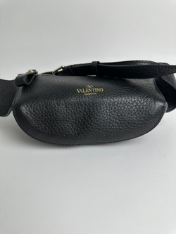 Сумка Valentino Leather Rockstud Belt Bag