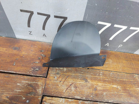 Заглушка буксировочного крюка Subaru Forester 4 (SJ/S13) 12-19 Б/У Оригинал 57731SG060