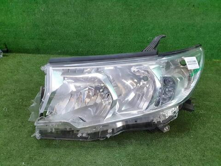 Битая Фара левая Toyota Land Cruiser Prado 150 (2017-н.в.) галоген