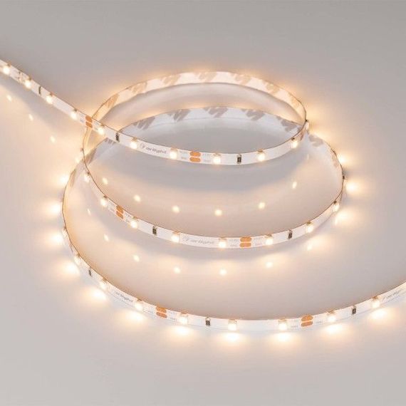 Светодиодная лента Arlight 4,8W/m 60LED/m 2835SMD теплый белый 5M RT-A60-5mm 12V Warm2700 028615(2)
