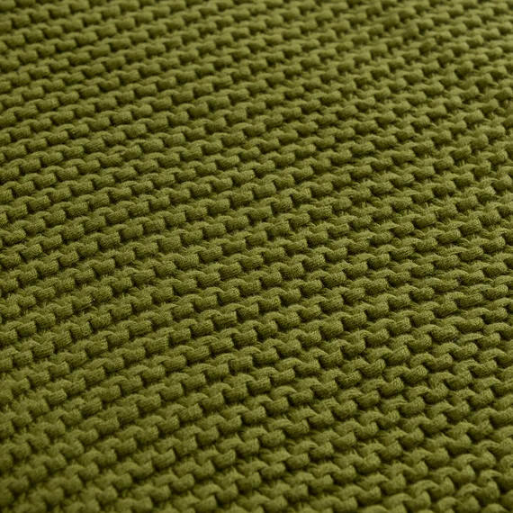 Плед из хлопка жемчужной вязки оливкового цвета Essential, 130х180 см