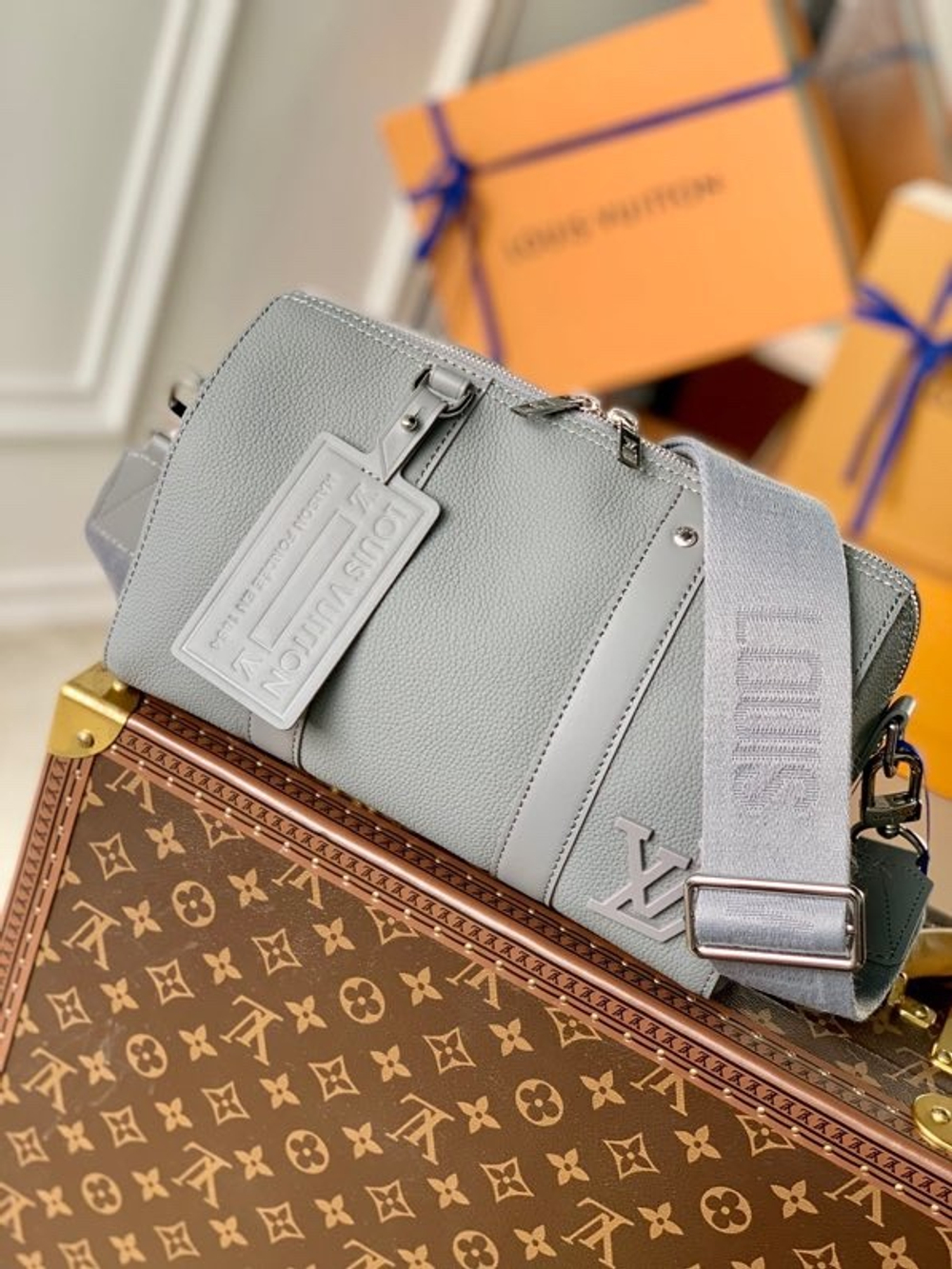 Louis Vuitton City Keepall 27 cm