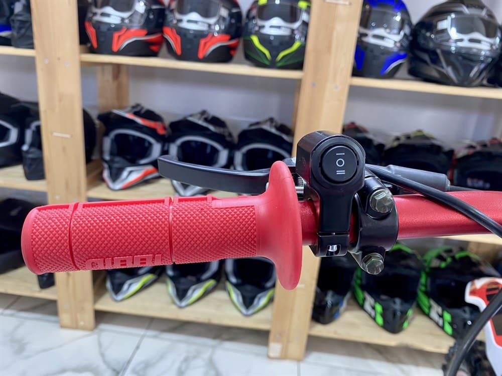 Мотоцикл ROCKOT Hi-Tech 140 Forsage 2.0 PITBIKE