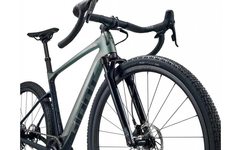 Шоссейный велосипед Giant Revolt X Advanced Pro 2 (2023)