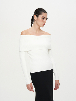 Топ трикотажный с отворотом и длинными рукавами