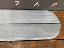 Накладки порога комплект Mercedes C (W205) 14-нв Б/У Оригинал A2056800035