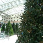 Большая елка с гирляндой «Сказочная светодинамическая» (литая+пвх) 5 м