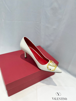 Valentino Vlogo Pump 8 cm