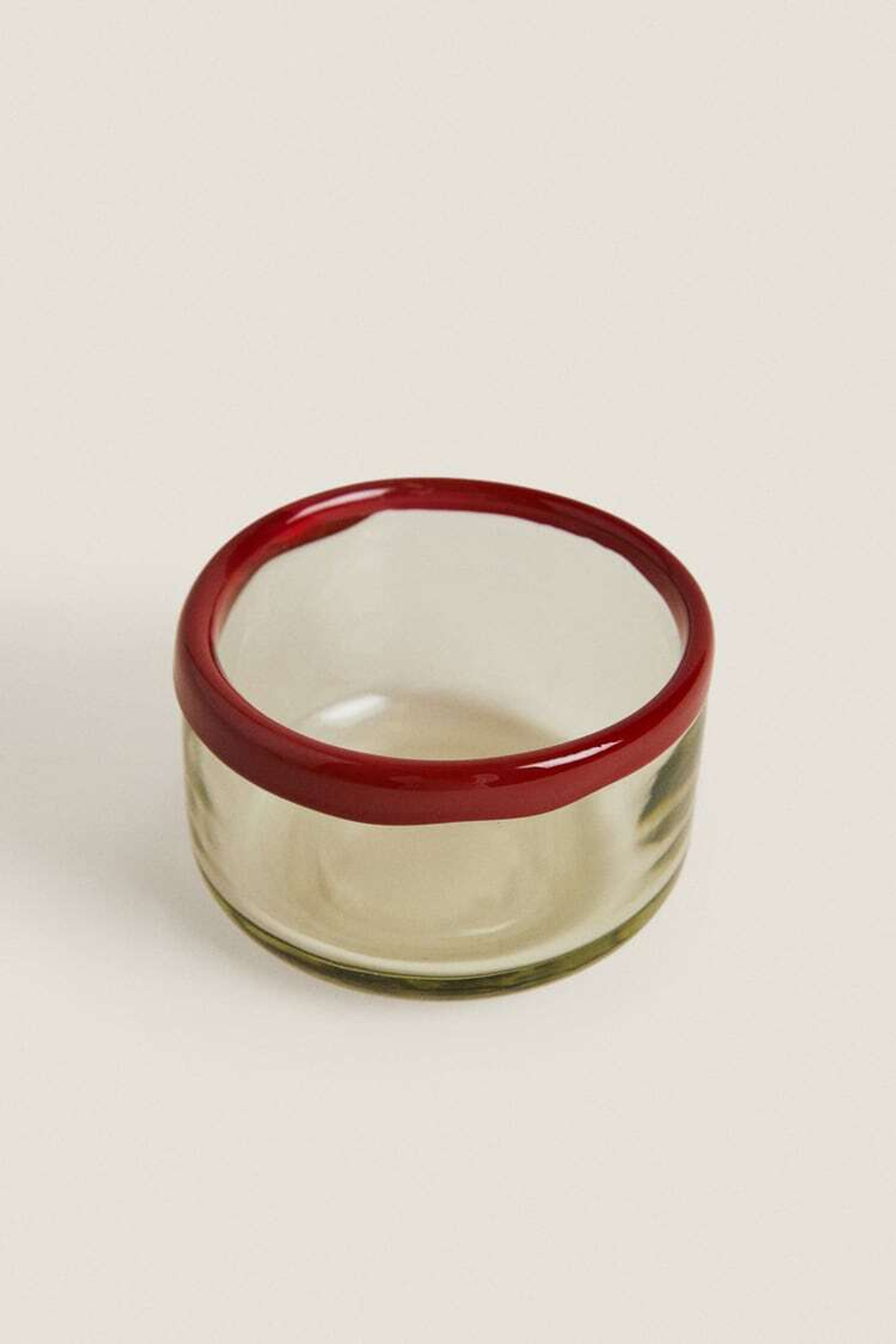 ZARA HOME СТЕКЛЯННАЯ ПИАЛА С КОНТРАСТНЫМИ ДЕТАЛЯМИ ПО КРАЯМ, КРАСНЫЙ