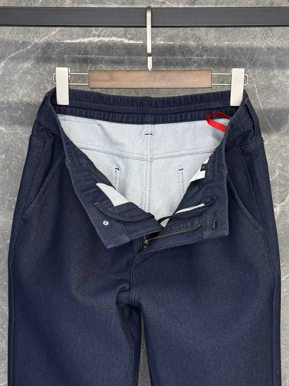 Джинсы Kiton
