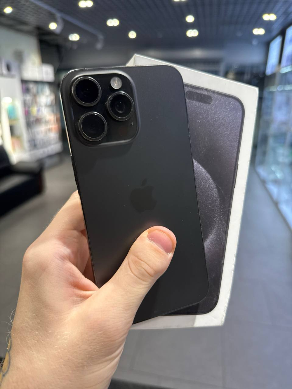 Apple iPhone 15 Pro Max 256Gb Black Titanium Б/У