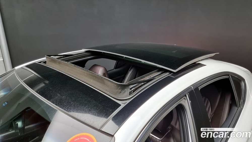 Genesis The New G70 Бензин 2.0T 4WD (03.2021)