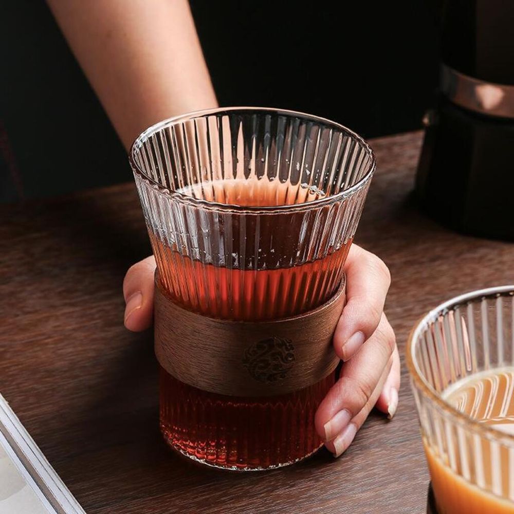 Чашка 280 мл кофейная без ручки Japanese Style Optical дерев. вставка Barista стекло Barbossa [1]