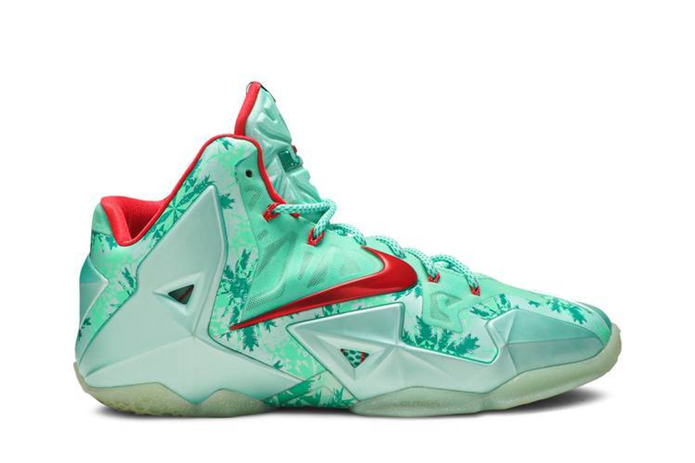 Кроссовки Nike Lebron 11 Christmas