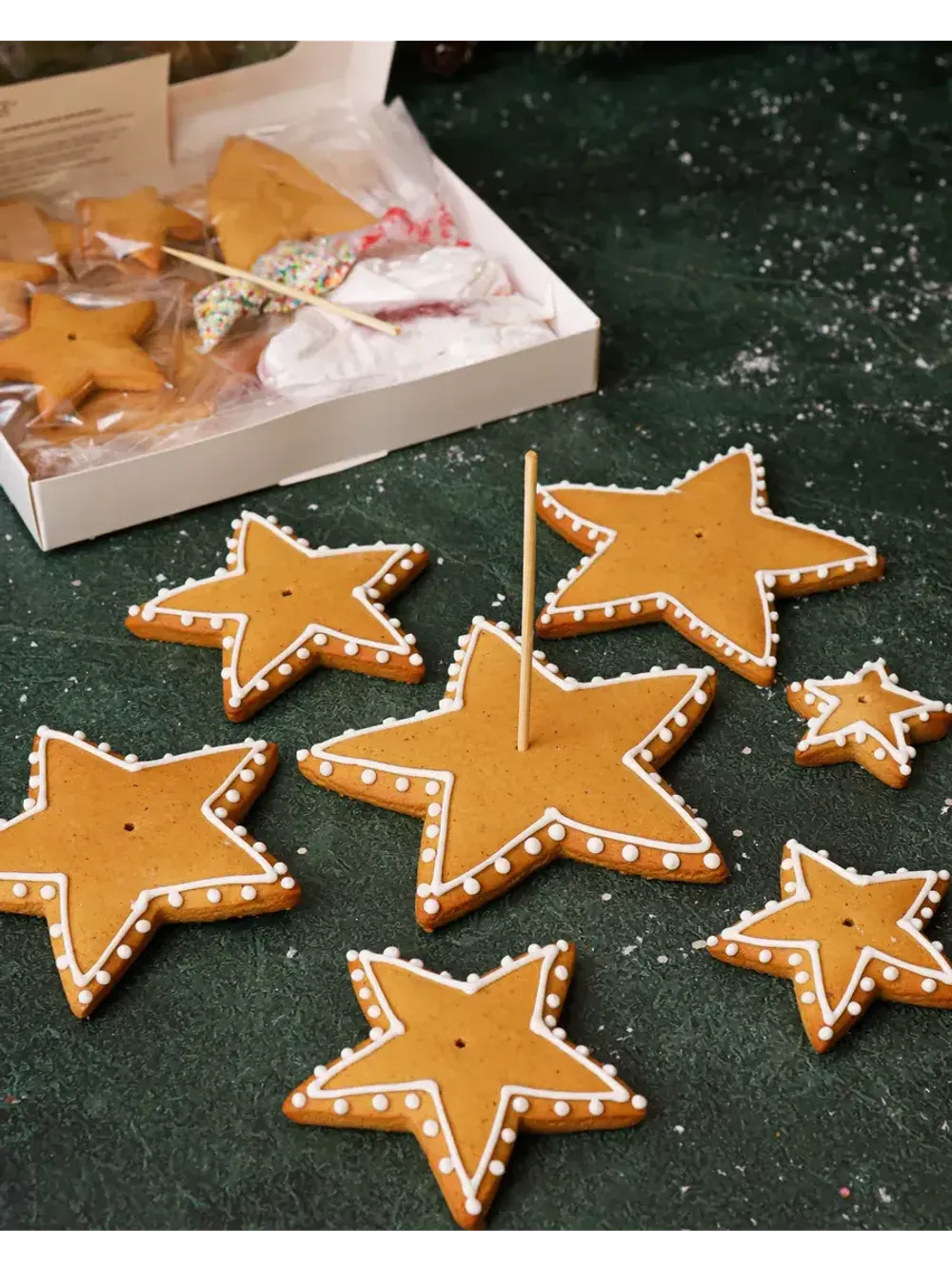 Имбирные пряники - Мастер-класс "Сборная Елка" Имбирные пряники - Мастер-класс "Сборная Елка"