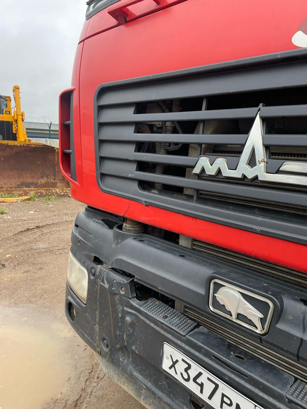 МАЗ 6501* 6x4 Самосвал 650128-8520-000 (Дизельный, 11,6 л, 423 л.с., МТ)