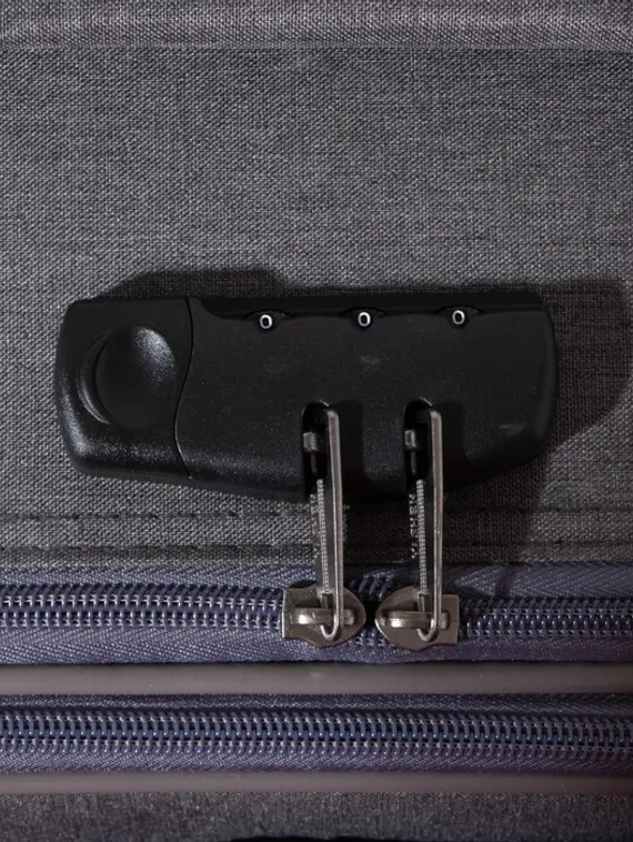 Чемодан большой 28&quot;, отдел на молнии, 2 наружных кармана, кодовый замок, цвет серый