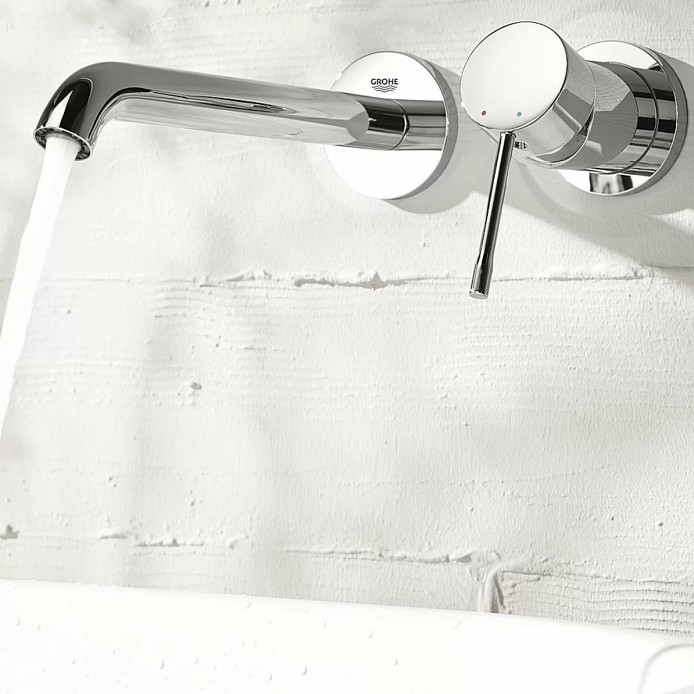 Смеситель для раковины Grohe Essence 19967001