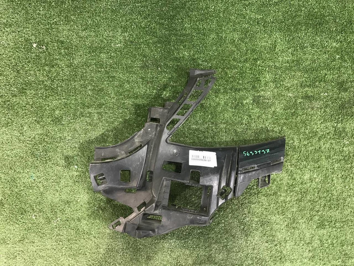 Кронштейн переднего бампера левый Mercedes S W222 (2013-2017)