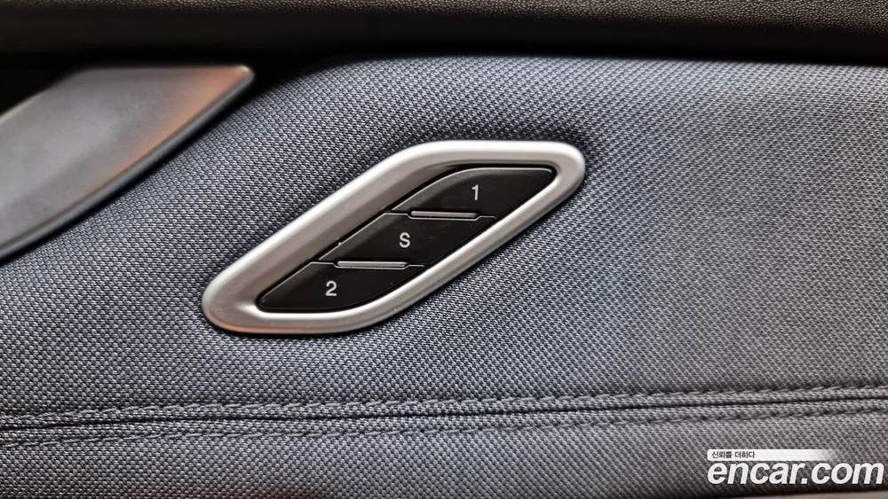 Maserati Levante 3.0 AWD GranLusso (10.2019)